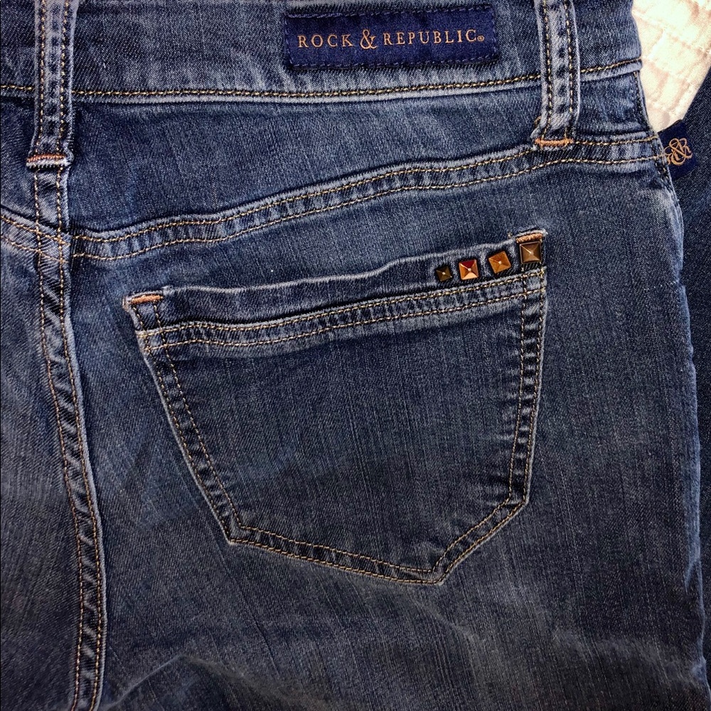 Rock & Republic Jeans ✨👖✨ - Picture 4 of 8